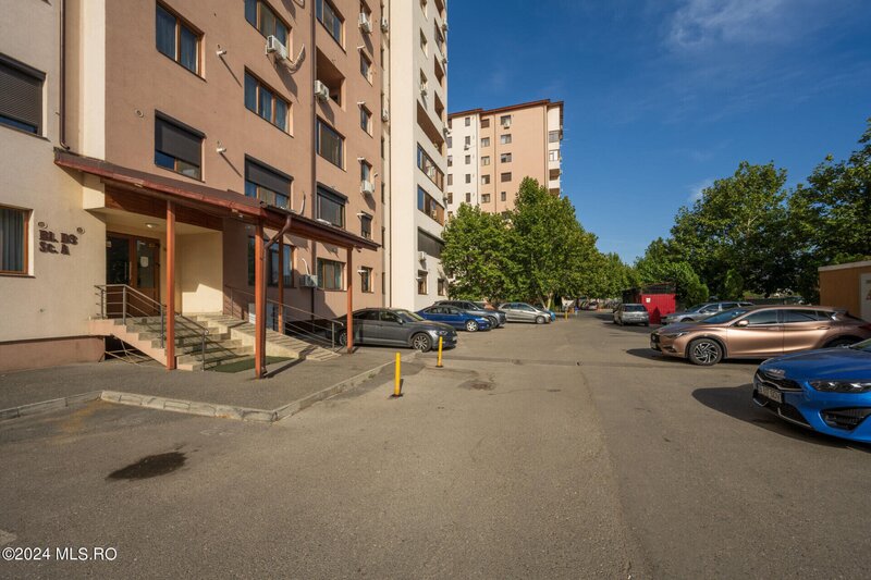 Prelungirea Ghencea, apartament 2 camere mobilat si utilat cu loc de parcare subteran